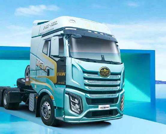 2025最新款天然气牵引车_一汽解放天然气重卡_2025款J6V 6SX1牵引车